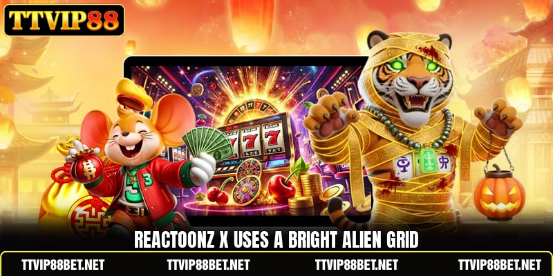 Reactoonz X uses a bright alien grid Reactoonz X uses a bright alien grid